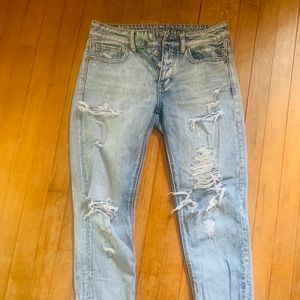 AE TomGirl Weekender Jeans